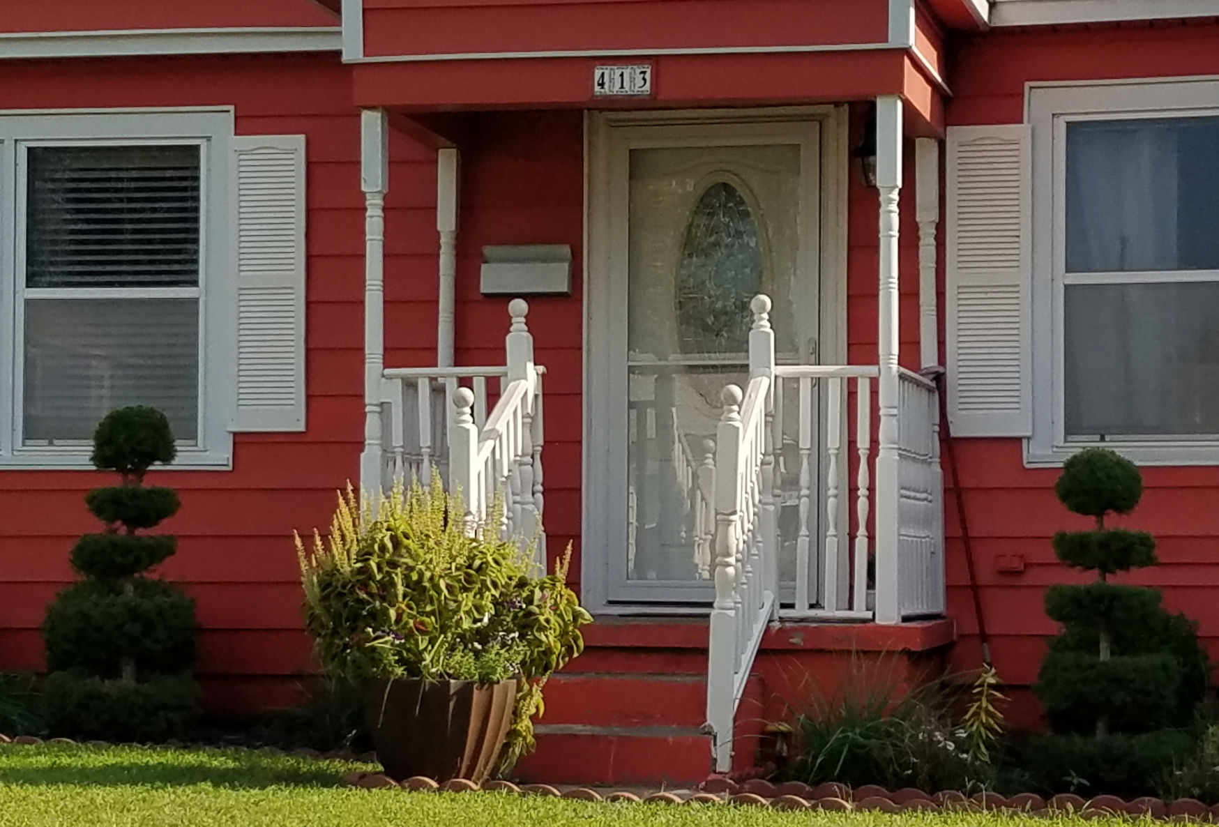 413 W. Vine 2.jpg